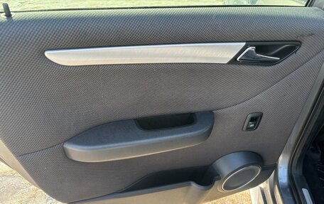 Mercedes-Benz B-Класс, 2008 год, 650 000 рублей, 17 фотография