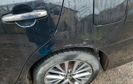 Toyota Camry, 2017 год, 2 299 000 рублей, 5 фотография