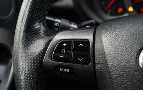 Toyota RAV4, 2011 год, 1 350 000 рублей, 24 фотография