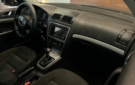 Skoda Octavia, 2011 год, 870 000 рублей, 10 фотография