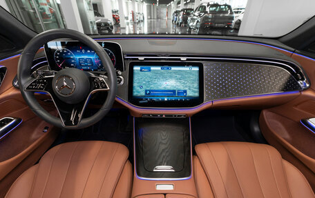 Mercedes-Benz E-Класс, 2024 год, 7 280 000 рублей, 8 фотография