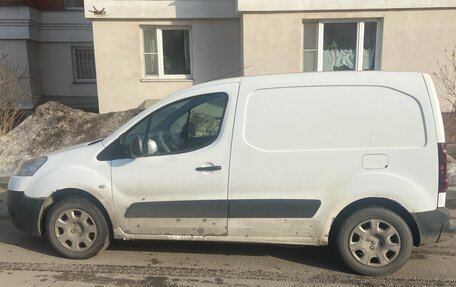 Peugeot Partner II рестайлинг 2, 2013 год, 650 000 рублей, 2 фотография