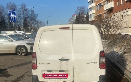 Peugeot Partner II рестайлинг 2, 2013 год, 650 000 рублей, 4 фотография