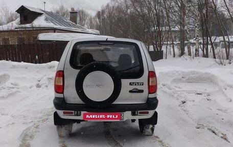 Chevrolet Niva I рестайлинг, 2004 год, 320 000 рублей, 1 фотография