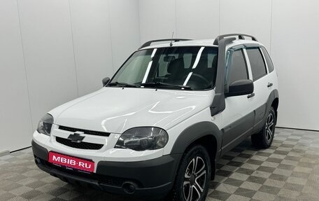 Chevrolet Niva I рестайлинг, 2019 год, 857 500 рублей, 1 фотография