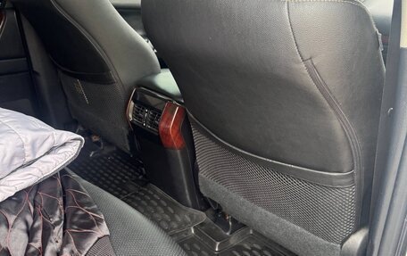 Toyota Land Cruiser Prado 150 рестайлинг 2, 2015 год, 3 300 000 рублей, 14 фотография