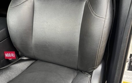 Toyota Land Cruiser Prado 150 рестайлинг 2, 2015 год, 3 300 000 рублей, 18 фотография