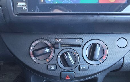 Nissan Note II рестайлинг, 2011 год, 530 000 рублей, 17 фотография