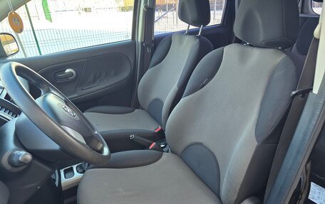 Nissan Note II рестайлинг, 2011 год, 530 000 рублей, 18 фотография