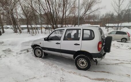 Chevrolet Niva I рестайлинг, 2004 год, 320 000 рублей, 4 фотография