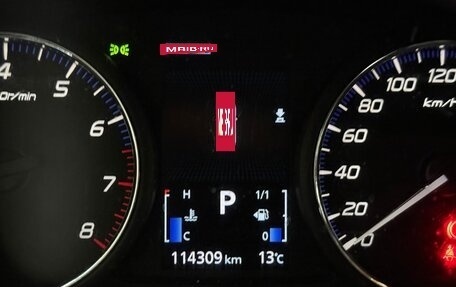 Mitsubishi Outlander III рестайлинг 3, 2017 год, 2 000 000 рублей, 8 фотография