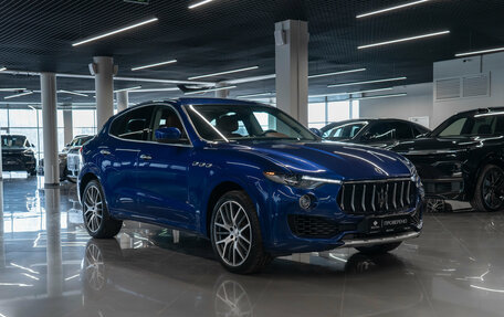 Maserati Levante I, 2017 год, 3 990 000 рублей, 2 фотография
