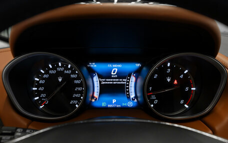 Maserati Levante I, 2017 год, 3 990 000 рублей, 11 фотография