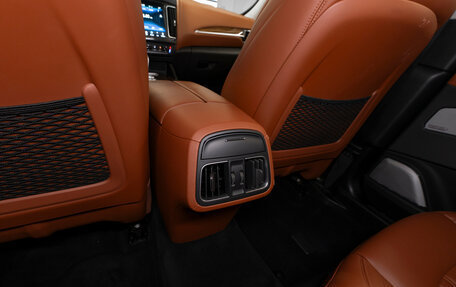 Maserati Levante I, 2017 год, 3 990 000 рублей, 13 фотография