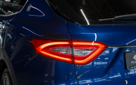 Maserati Levante I, 2017 год, 3 990 000 рублей, 33 фотография