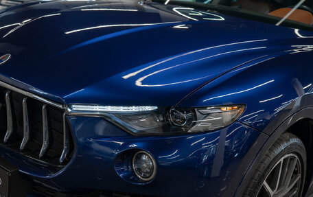 Maserati Levante I, 2017 год, 3 990 000 рублей, 32 фотография