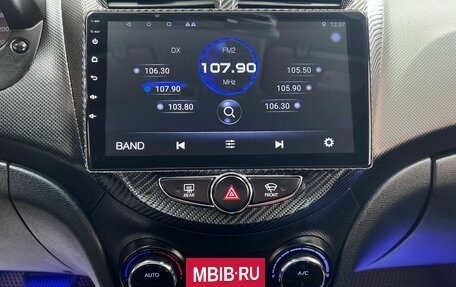 Hyundai Solaris II рестайлинг, 2014 год, 945 000 рублей, 19 фотография