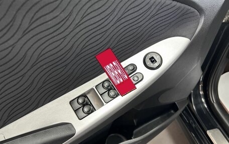 Hyundai Solaris II рестайлинг, 2014 год, 945 000 рублей, 16 фотография