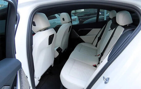 BMW 5 серия, 2025 год, 7 000 044 рублей, 12 фотография