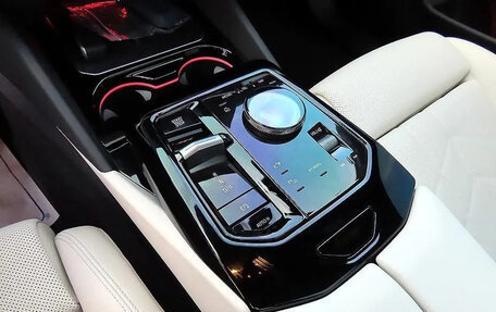 BMW 5 серия, 2025 год, 7 000 044 рублей, 14 фотография