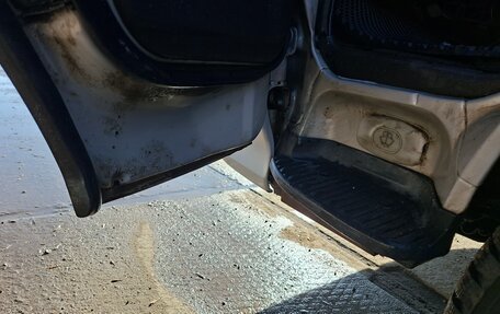 Toyota HiAce H100, 1997 год, 675 000 рублей, 10 фотография