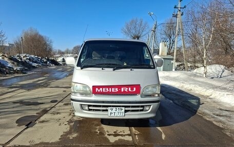 Toyota HiAce H100, 1997 год, 675 000 рублей, 12 фотография