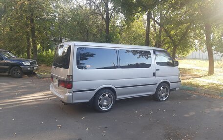 Toyota HiAce H100, 1997 год, 675 000 рублей, 23 фотография