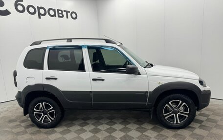 Chevrolet Niva I рестайлинг, 2019 год, 857 500 рублей, 7 фотография