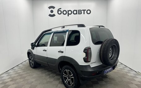 Chevrolet Niva I рестайлинг, 2019 год, 857 500 рублей, 4 фотография