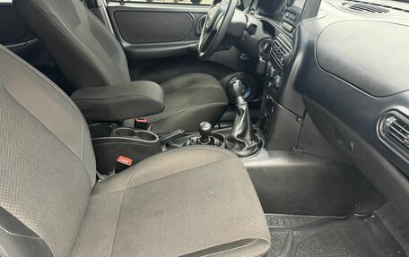 Chevrolet Niva I рестайлинг, 2019 год, 857 500 рублей, 13 фотография