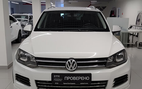 Volkswagen Touareg III, 2014 год, 2 267 000 рублей, 2 фотография
