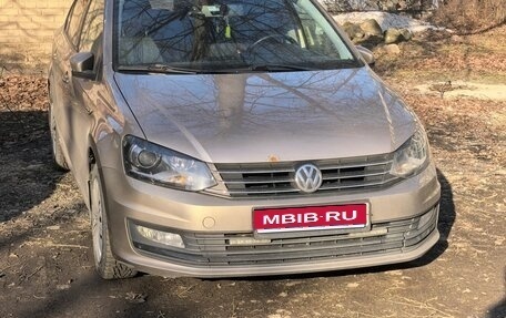 Volkswagen Polo VI (EU Market), 2016 год, 1 250 000 рублей, 1 фотография