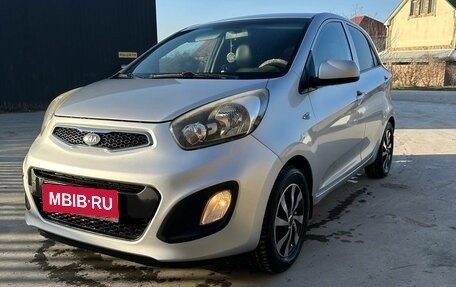 KIA Picanto II, 2011 год, 849 999 рублей, 1 фотография