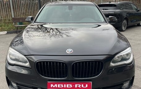 BMW 7 серия, 2013 год, 1 600 000 рублей, 1 фотография