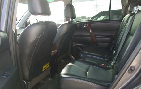 Toyota Highlander III, 2012 год, 1 599 000 рублей, 10 фотография