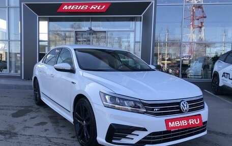 Volkswagen Passat B8 рестайлинг, 2016 год, 1 549 000 рублей, 12 фотография
