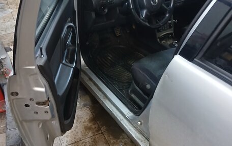 Volkswagen Polo III рестайлинг, 2001 год, 270 000 рублей, 7 фотография