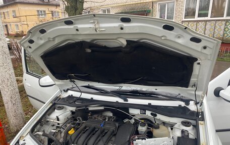 Renault Logan I, 2013 год, 699 000 рублей, 8 фотография