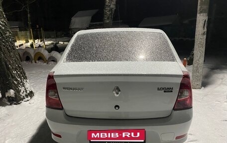 Renault Logan I, 2013 год, 699 000 рублей, 3 фотография