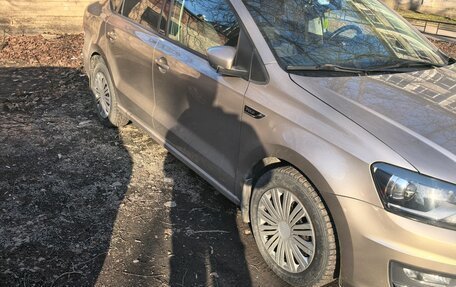 Volkswagen Polo VI (EU Market), 2016 год, 1 250 000 рублей, 2 фотография