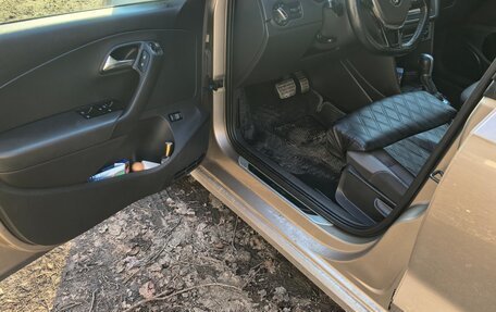 Volkswagen Polo VI (EU Market), 2016 год, 1 250 000 рублей, 9 фотография