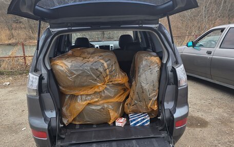 Mitsubishi Outlander III рестайлинг 3, 2008 год, 870 000 рублей, 5 фотография