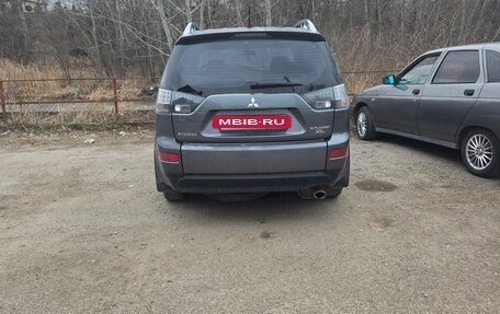 Mitsubishi Outlander III рестайлинг 3, 2008 год, 870 000 рублей, 4 фотография