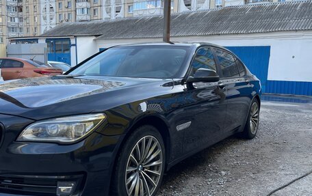 BMW 7 серия, 2013 год, 1 600 000 рублей, 17 фотография