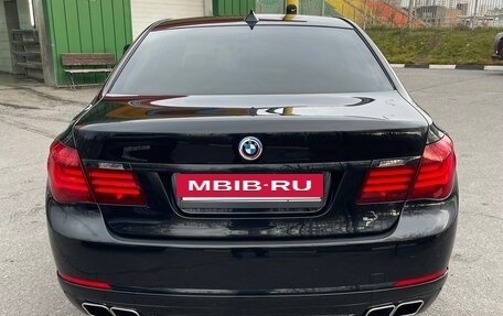 BMW 7 серия, 2013 год, 1 600 000 рублей, 20 фотография