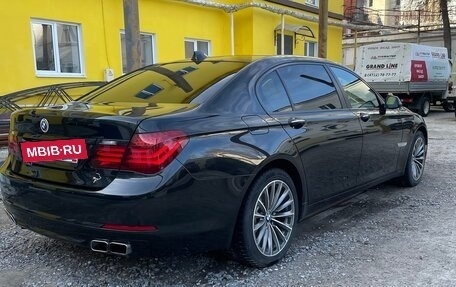 BMW 7 серия, 2013 год, 1 600 000 рублей, 15 фотография