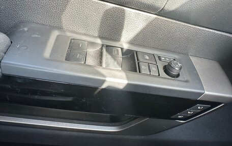 Toyota Tundra, 2023 год, 7 150 000 рублей, 17 фотография