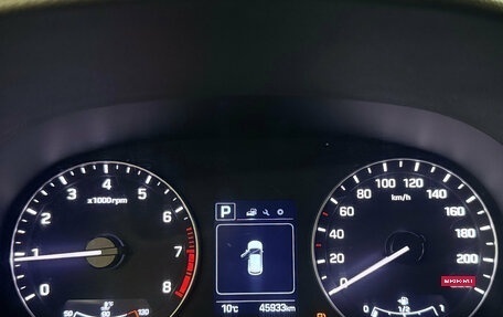 Hyundai Creta I рестайлинг, 2018 год, 2 050 000 рублей, 10 фотография