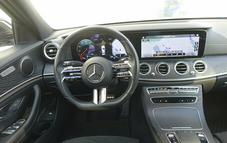 Mercedes-Benz E-Класс, 2021 год, 4 690 000 рублей, 8 фотография