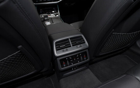 Audi A6, 2019 год, 4 000 000 рублей, 15 фотография